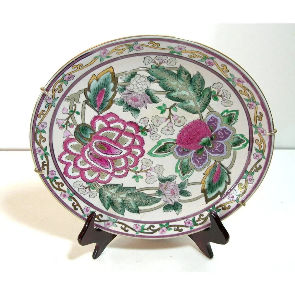 Oriental Floral Plates, Collection of Two, Traditional Decor - Picture 9 of 9